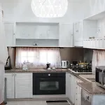 Aversa Villa *